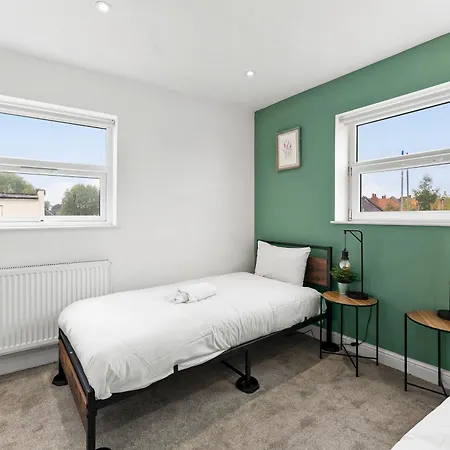 Spacious - Parking & Wifi Apartamento